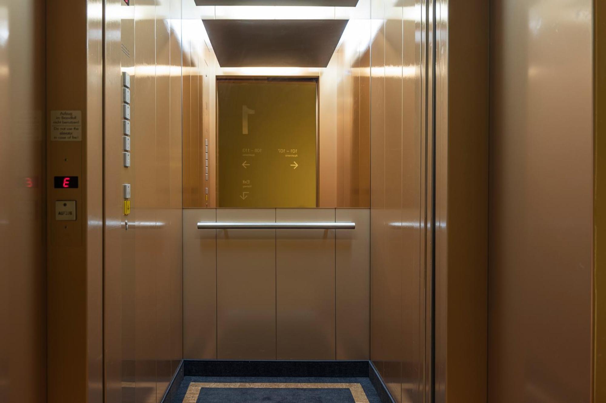 Leipzig Suites Exteriör bild